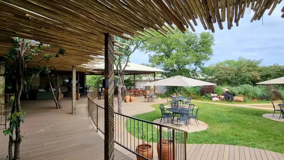 Insika Lodge interior